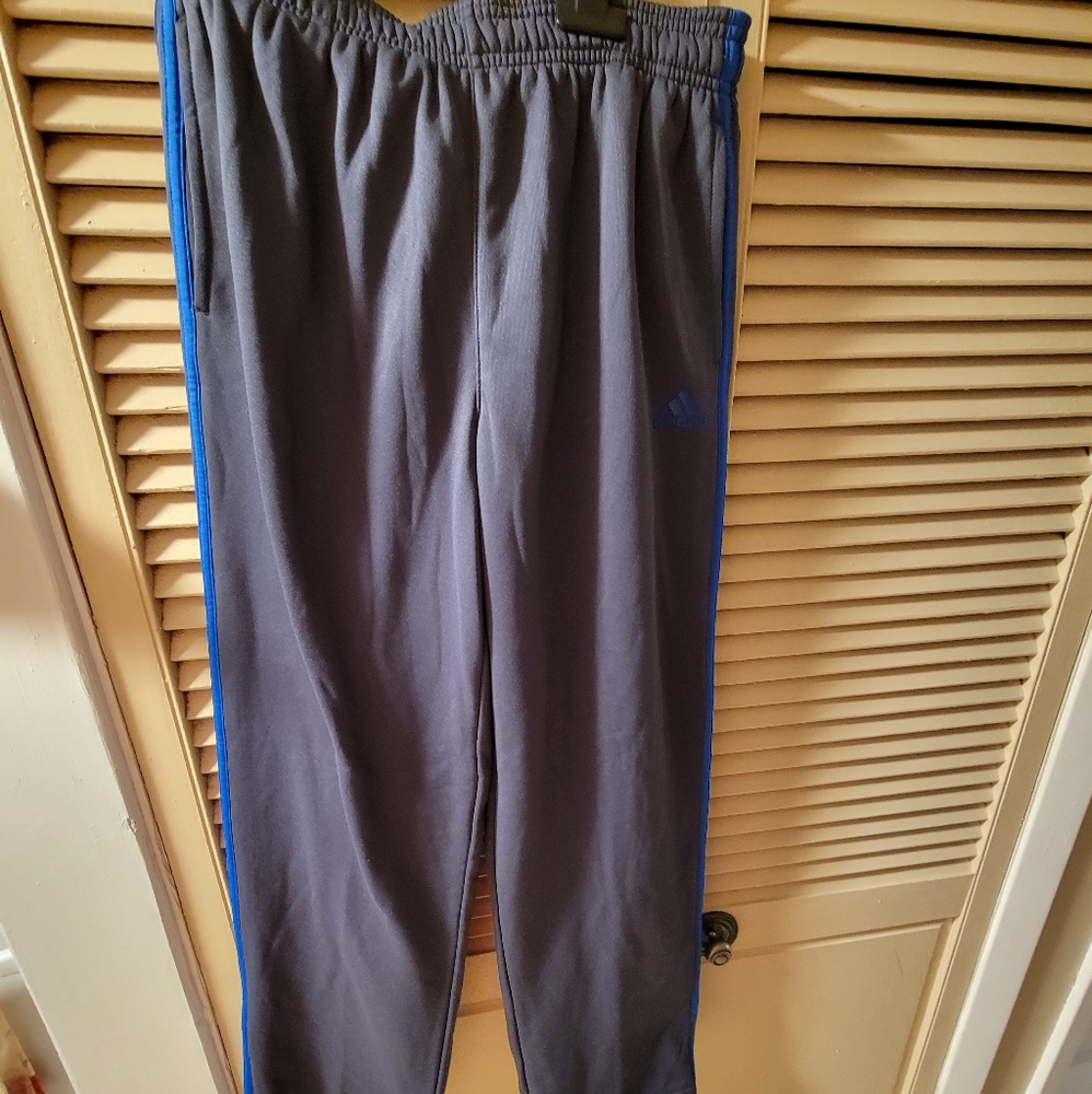 NWOT Adidas youth Large athletic pants